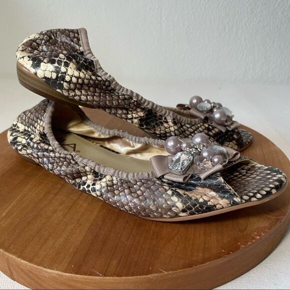 MIA Elizabeth peep-toe python beaded bauble shoes  7 - Picture 7 of 10